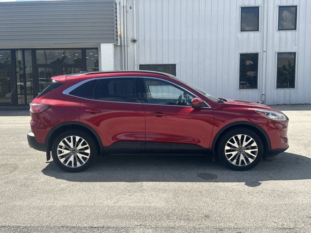 2022 Ford Escape Titanium
