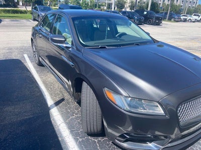2017 Lincoln Continental Select