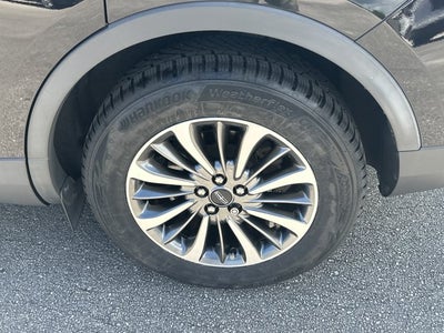 2022 Lincoln Nautilus Standard