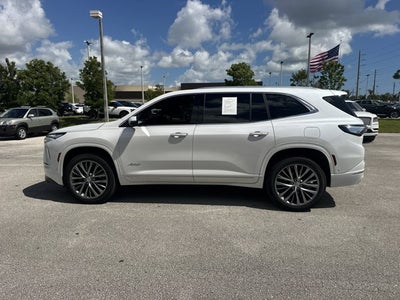 2025 Buick Enclave Avenir