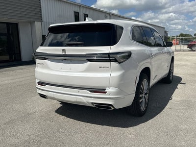 2025 Buick Enclave Avenir