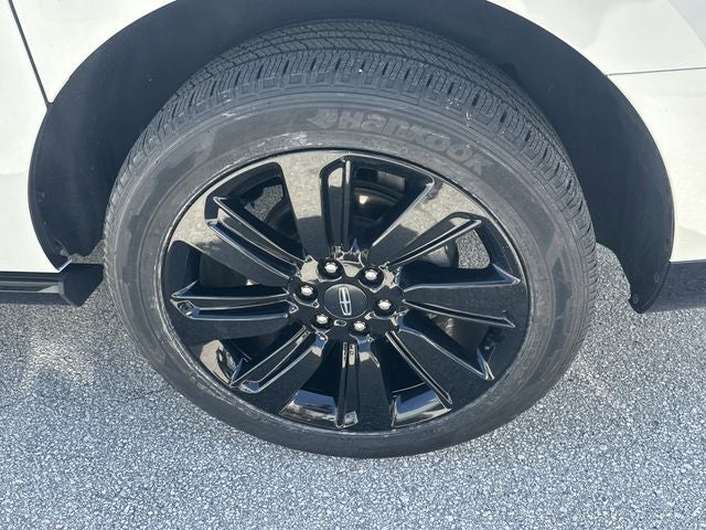 2022 Lincoln Navigator L Reserve