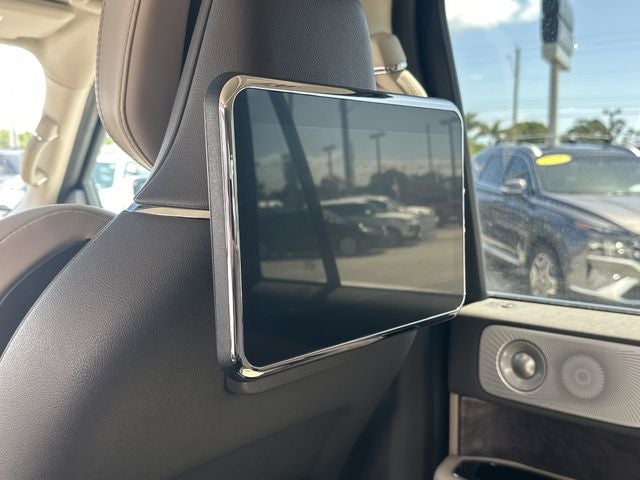 2022 Lincoln Navigator L Reserve