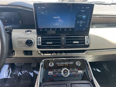 2022 Lincoln Navigator L Reserve