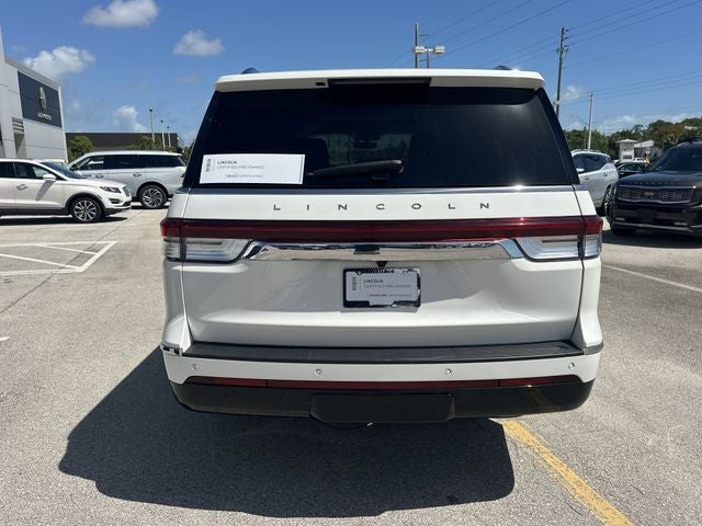 2022 Lincoln Navigator L Reserve