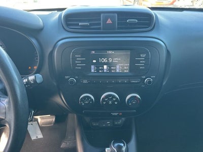 2017 Kia Soul Base