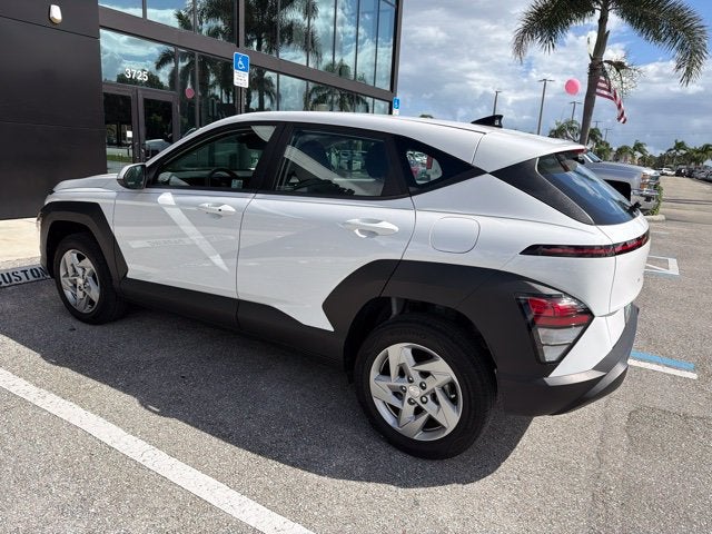 2024 Hyundai Kona SE