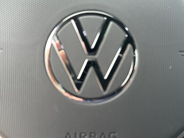 2024 Volkswagen Atlas Cross Sport 2.0T SEL Premium R-Line