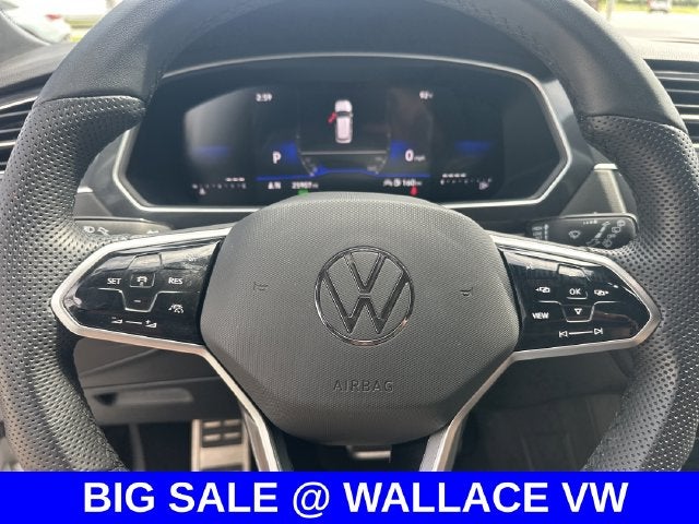 2024 Volkswagen Tiguan 2.0T SE R-Line Black