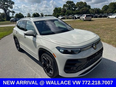 2026 Volkswagen Tiguan 2.0T SEL R-Line Turbo