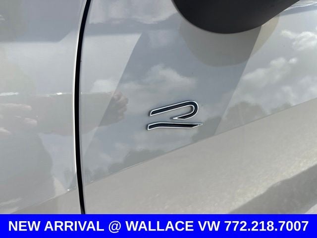 2026 Volkswagen Tiguan 2.0T SEL R-Line Turbo