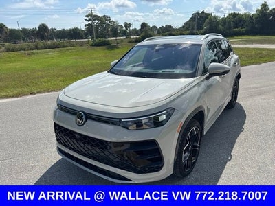 2026 Volkswagen Tiguan 2.0T SEL R-Line Turbo