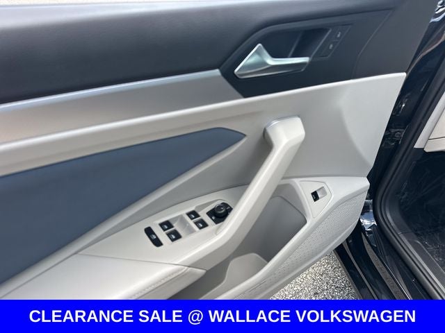 2025 Volkswagen Jetta 1.5T SE