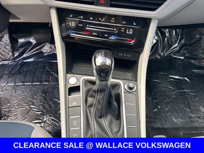 2025 Volkswagen Jetta 1.5T SE
