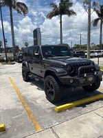 2020 Jeep Wrangler Unlimited Sahara Altitude