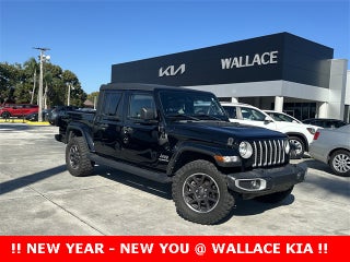 2022 Jeep Gladiator Overland