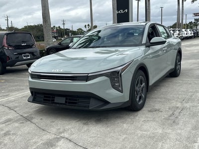 2025 Kia K4 LXS