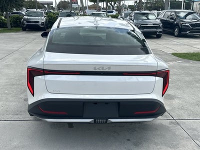2026 Kia K4 LXS