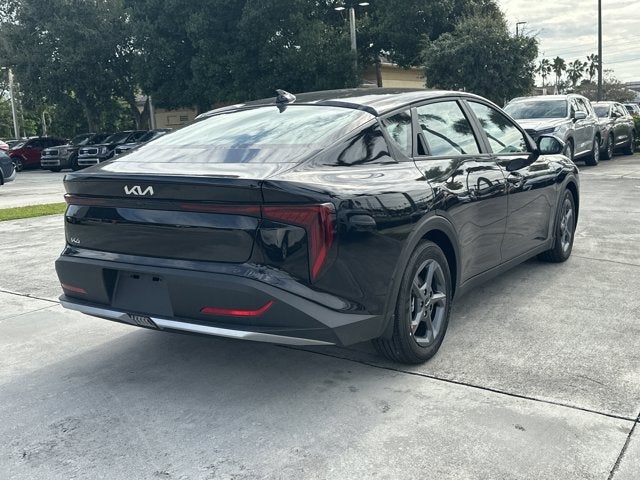 2025 Kia K4 LXS