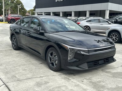 2025 Kia K4 LXS
