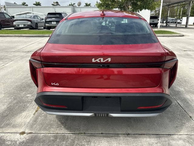 2026 Kia K4 LXS