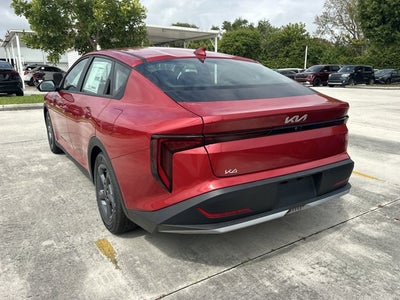 2026 Kia K4 LXS