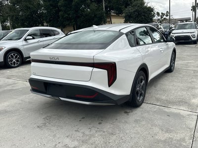 2025 Kia K4 LXS