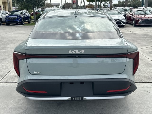 2025 Kia K4 EX