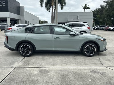 2025 Kia K4 EX