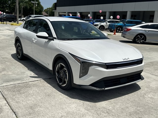2025 Kia K4 EX