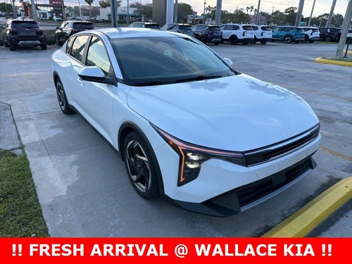 2025 Kia K4 EX