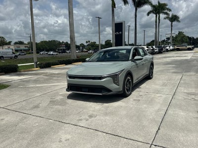 2026 Kia K4 EX