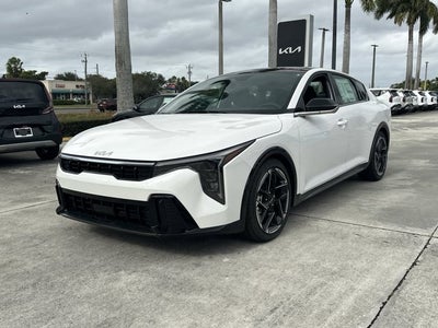 2025 Kia K4 GT-Line