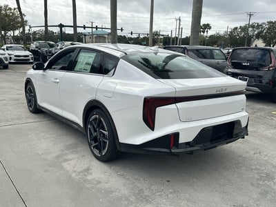 2025 Kia K4 GT-Line
