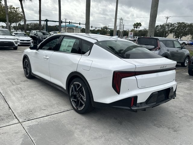 2025 Kia K4 GT-Line