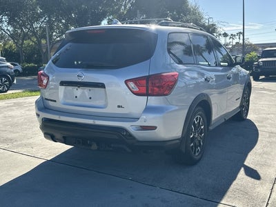 2020 Nissan Pathfinder SL
