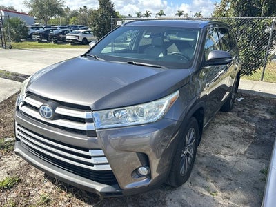 2019 Toyota Highlander Hybrid XLE