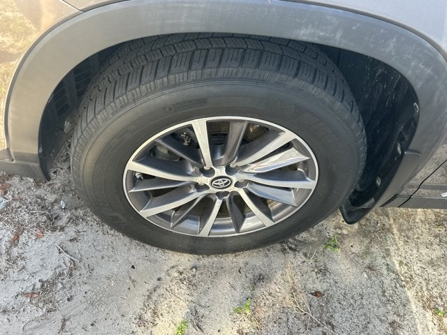 2019 Toyota Highlander Hybrid XLE