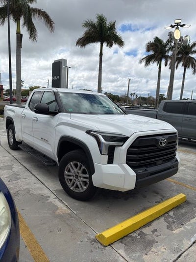 2022 Toyota Tundra 4WD SR5