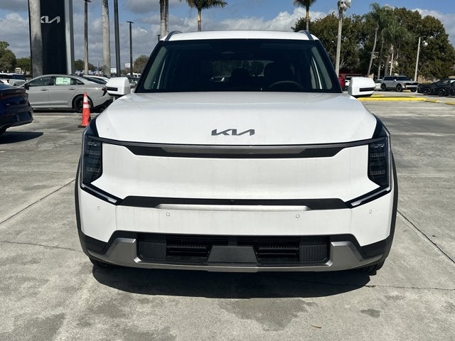 2026 Kia EV9 Wind