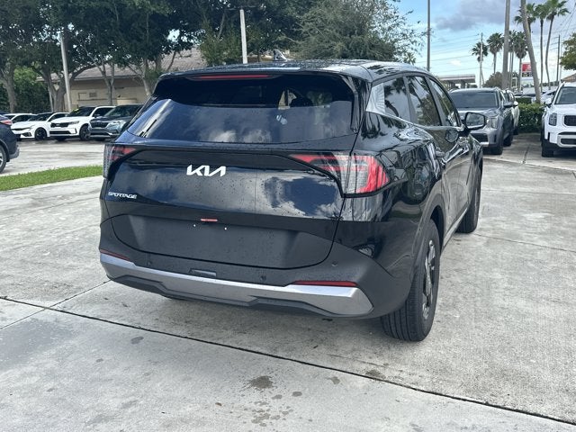 2027 Kia Sportage LX