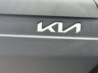 2027 Kia Sportage LX
