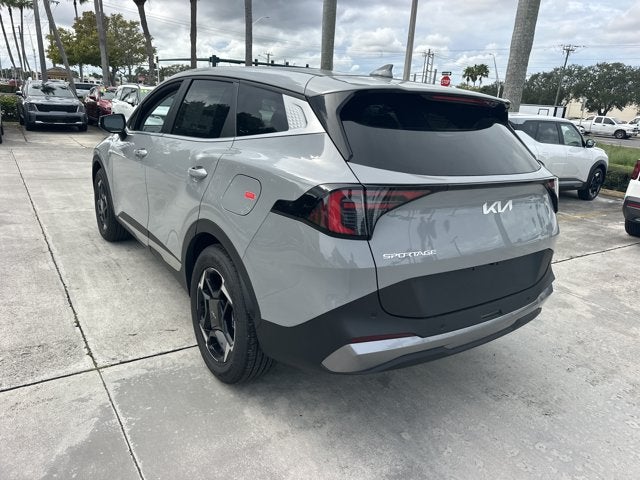 2027 Kia Sportage EX