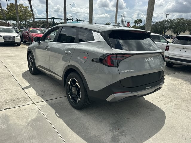 2027 Kia Sportage EX