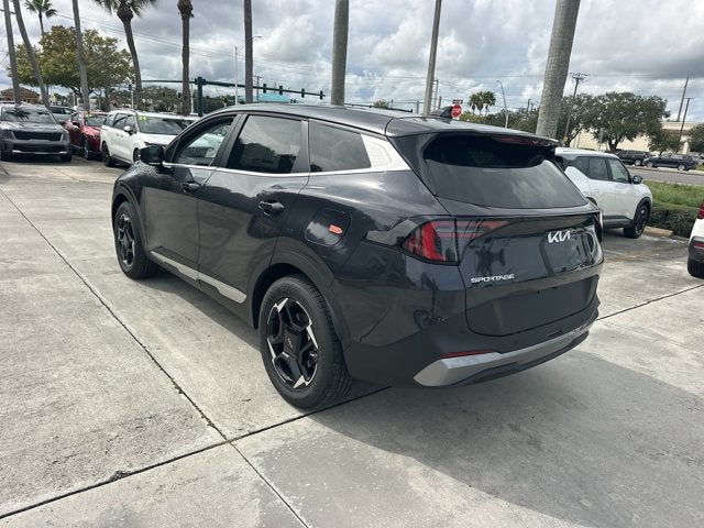 2027 Kia Sportage EX