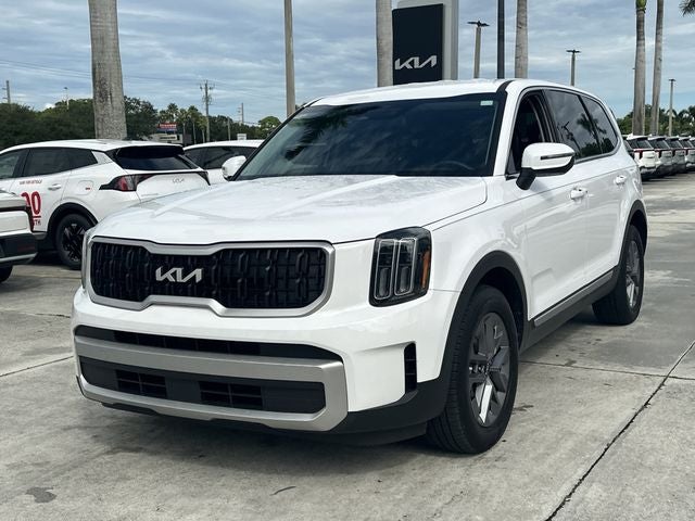2024 Kia Telluride LX
