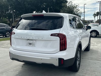 2024 Kia Telluride LX