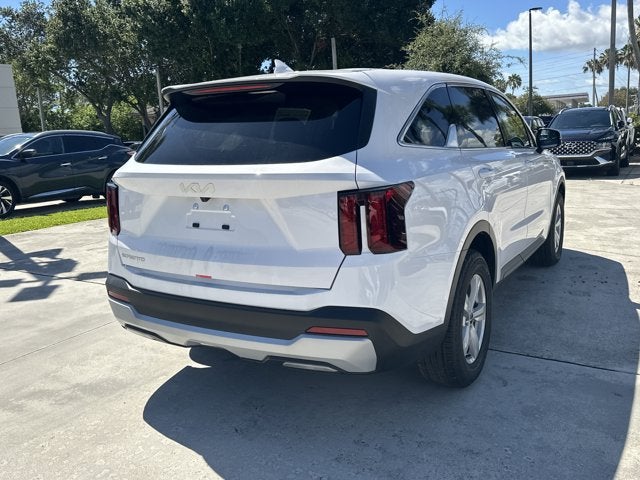 2026 Kia Sorento LX