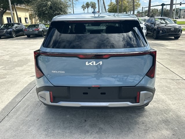 2027 Kia Seltos EX