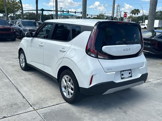 2024 Kia Soul LX